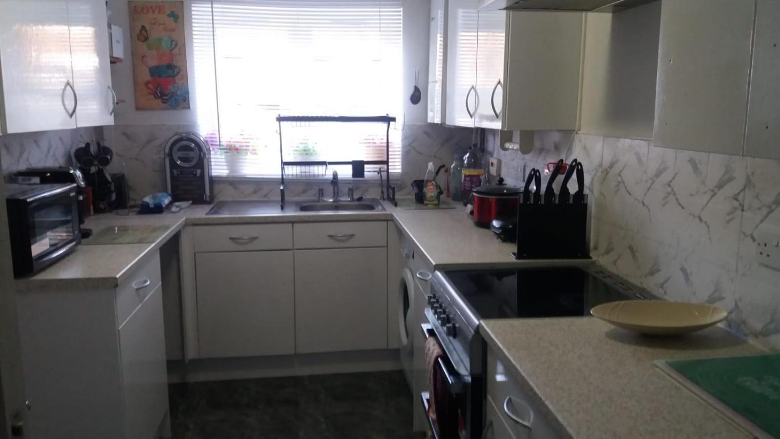 Spacious Double Room Located Within Walking Distance To Seaside And Town Дувр Экстерьер фото